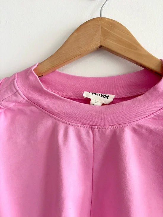 OPEN EDIT Ruched Sleeve Cropped Sweatshirt Pink Crayon - Picture 3 of 9